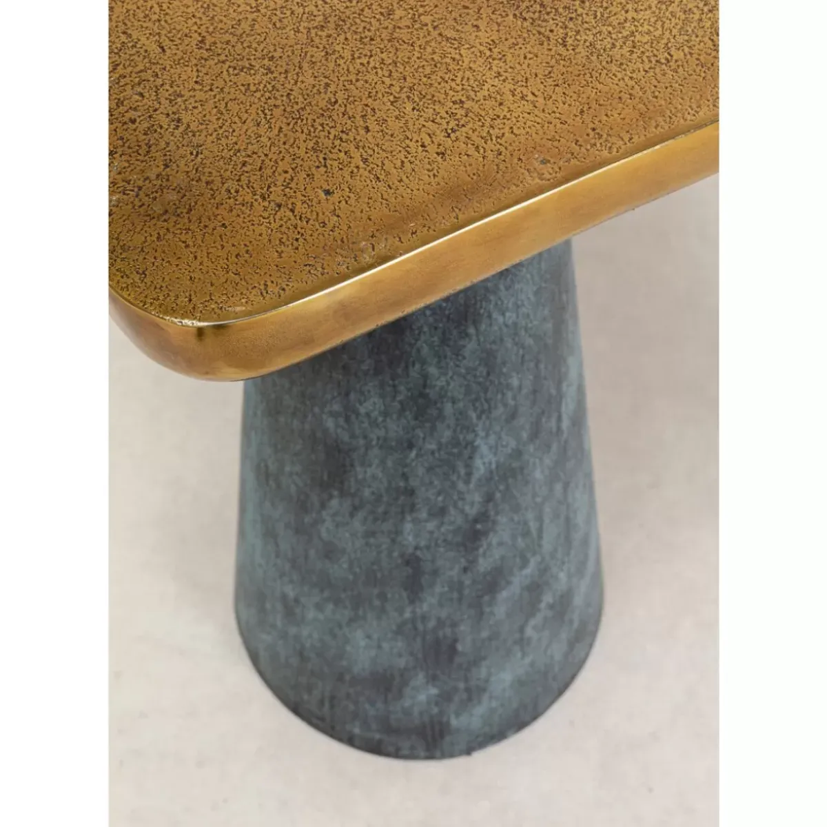 KARE Design Beistelltisch Cora 35X35Cm- Tische