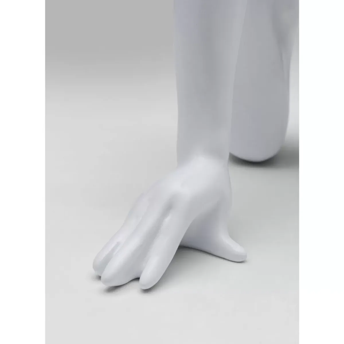 KARE Design Deko Figur Runner Weis 25Cm- Deko & Geschenkartikel